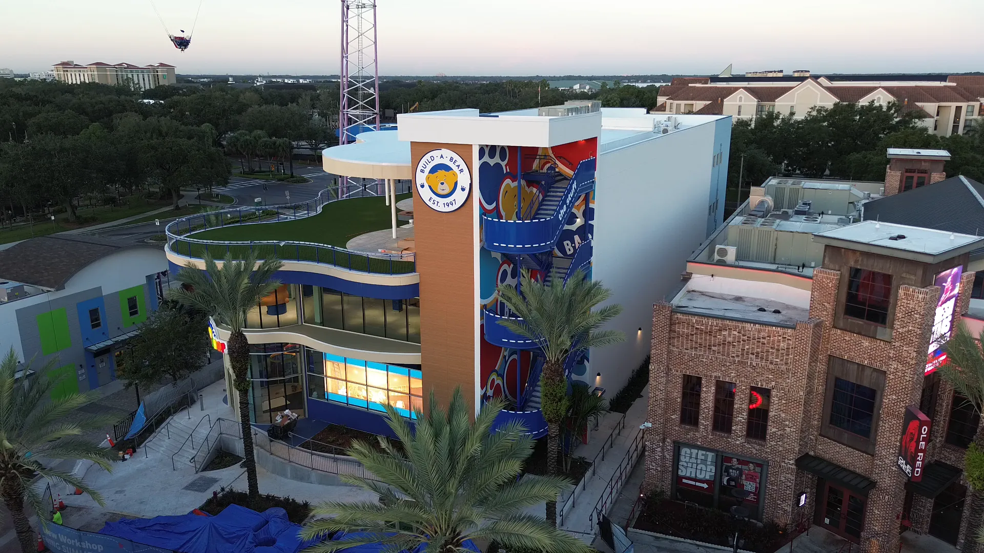 Build-A-Bear Workshop, Orlando: The corner tower at dusk